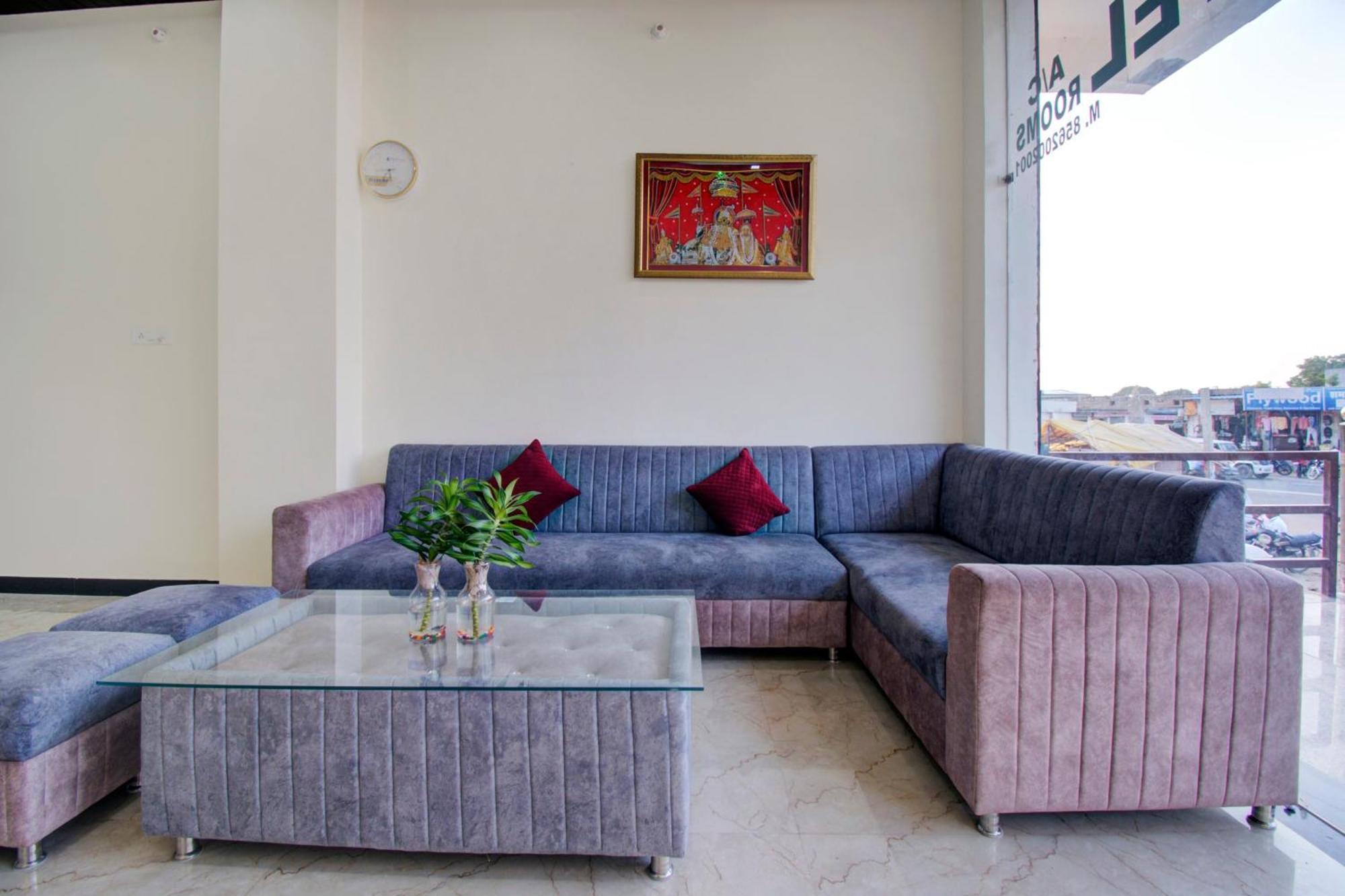 Hotel O Om Palace Dzsaipur Kültér fotó